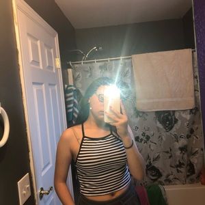 Meet your Posher, Leilani